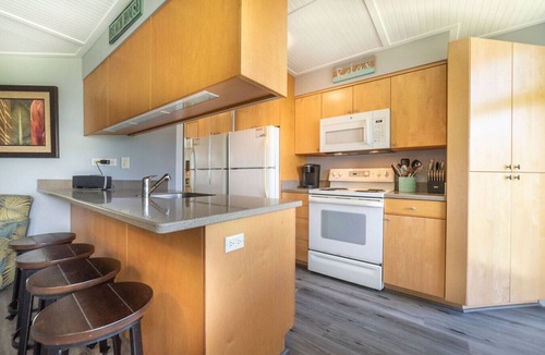 Kihei Apartment | March dates available NOW ! RESERVE SOON !
