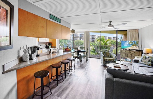 Kihei Apartment | March dates available NOW ! RESERVE SOON !