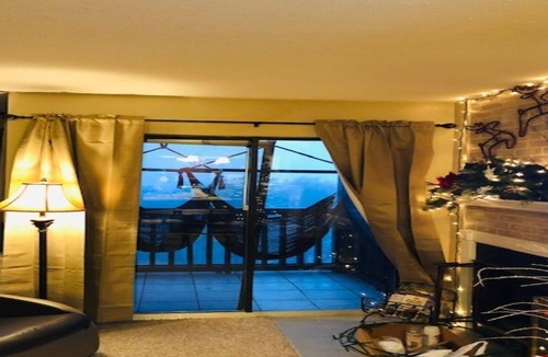 Chalet Village Condo | March-Stay 2 Nights Get 3rd Night FREE!Mountain Top Studio with Smoky Mtn Views!