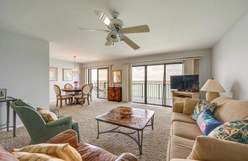 Marco Island House | Marco Island Condo w/Ocean Views + Resort Perks!