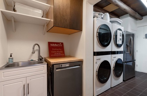 Historic Eastside House | Marcy House - Downtown East Side- 3 Bedroom