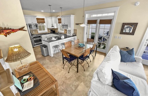 Rosemary Beach House | Mare E Sole 2 Bedroom Home by RedAwning