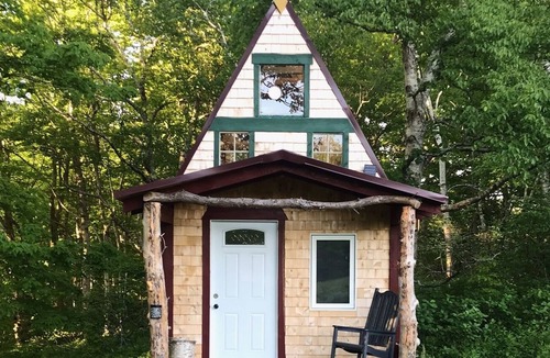 Annapolis County Cabin | MareGold Centre
