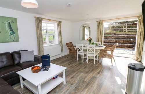 Newport House | MARENGO