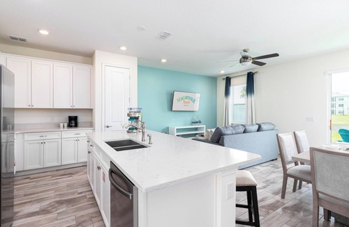 Bay Lake House | Margaritaville Fun in the Sun - Townhome