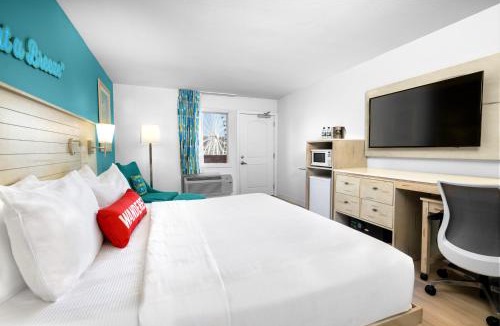 Pigeon Forge Hotel | Margaritaville Island Inn