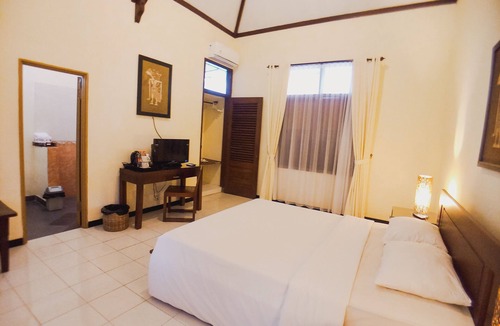 Kalibaru Hotel | Margo Utomo Hill View Resort