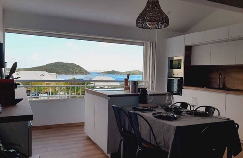 Cul de Sac Apartment | Margot's Secret Place