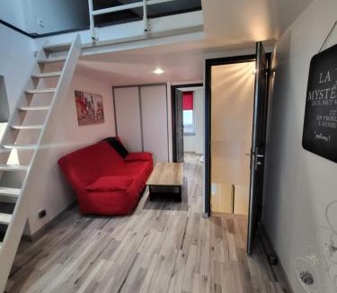 Les Pieux Apartment | Margotte
