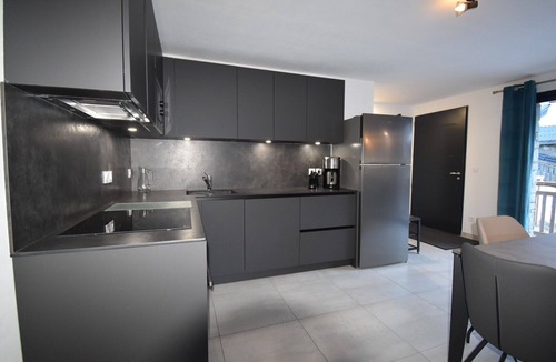 Vaujany Apartment | MARGUERITE 2 - Four Bedroom Apartment, Sleeps 14