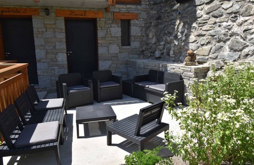 Vaujany Apartment | MARGUERITE 2 - Four Bedroom Apartment, Sleeps 14