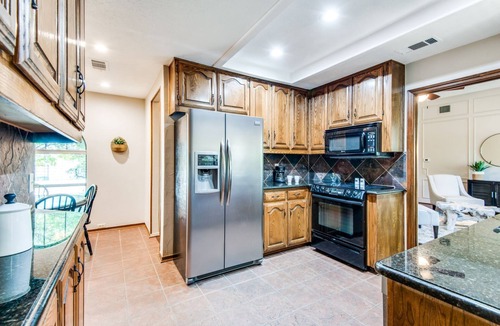 Carrollton House | Maria's Secret Garden