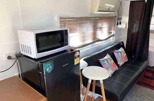 Violet Town House | Mariam Caravan holiday