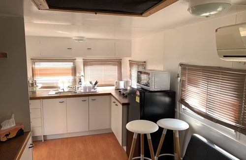 Violet Town House | Mariam Caravan holiday