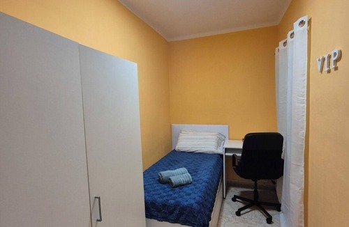 Porta Apartment | Mariams room