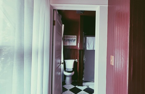 Logan Bed & Breakfast | Marianna Stoltz House