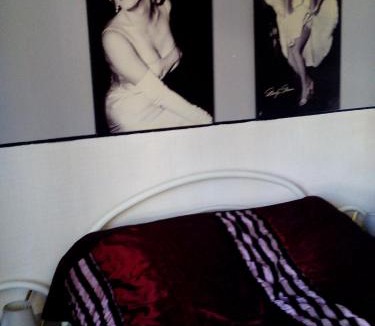 Briare House | Marie-Claire la grillade