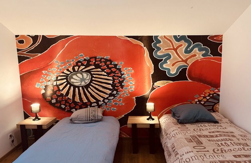 Folschviller Apartment | MARIEFACTURE LIKE A FLOWER