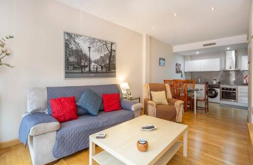 San Anton Apartment | Marieta Apartment by The Castle with AC