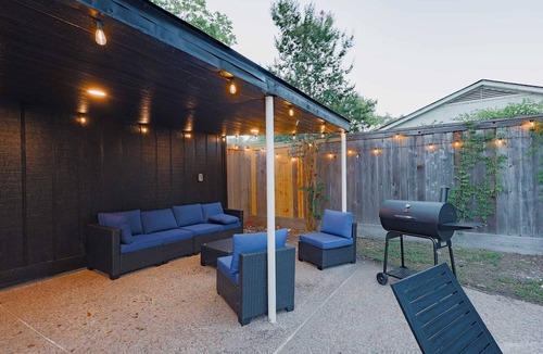Greater Fondren Southwest House | MarigoldEstate/Pool/MovieRoom/GameRoom/4BR/Houston