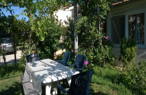Tribunj Apartment | Marija - 100 m from beach: A1 (4) - Tribunj