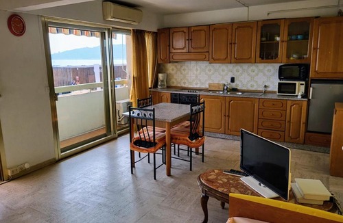 Juan-les-Pins Apartment | Marimar