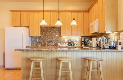 San Rafael Apartment | Marin Edwardian Mansion overlooking San Francisco Bay
