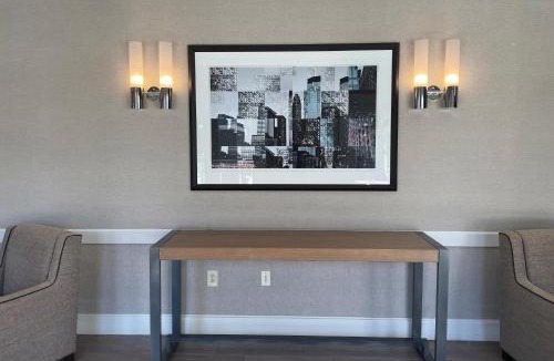 San Rafael Hotel | Marin Hilltop Hotel