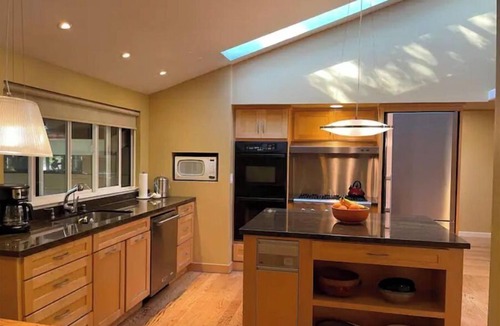 San Rafael Villa | Marin Poolside Villa