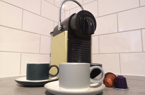 Penarth Apartment | Marina Apartment by Switchback Stays