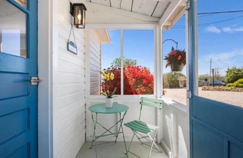 Waterford Hotel | Marina Bay Cottages