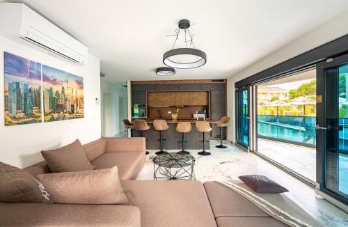 Sukosan Apartment | Marina-Bay-Resort - with Pool - first line to the sea