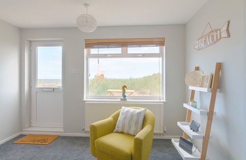 Caister-on-Sea House | Marina Beach House