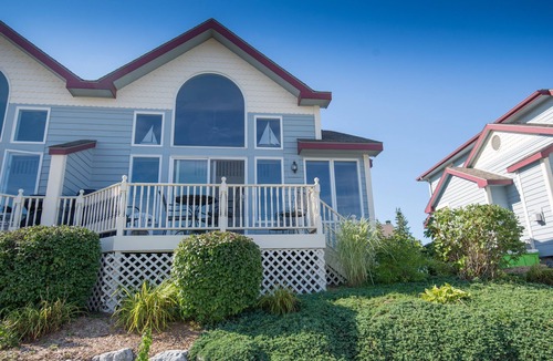 Manistee Condo | Marina Condo at Lake Michigan