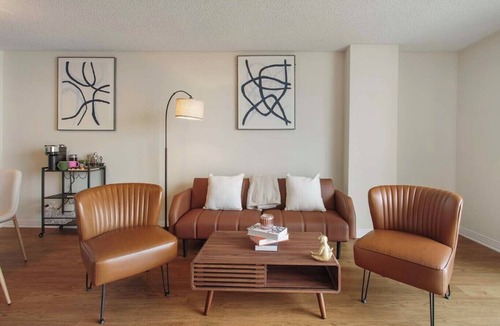 Marina Peninsula Apartment | Marina Edge, Bright 1BD 1BA Condo By The Beach.