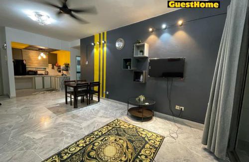 Baharu Apartment | Marina GuestHome Pool View