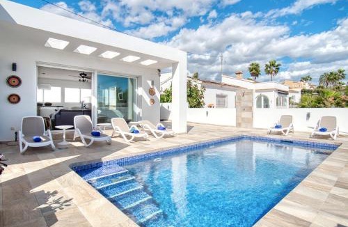 Urbanitzacio la Fustera House | Marina Luah