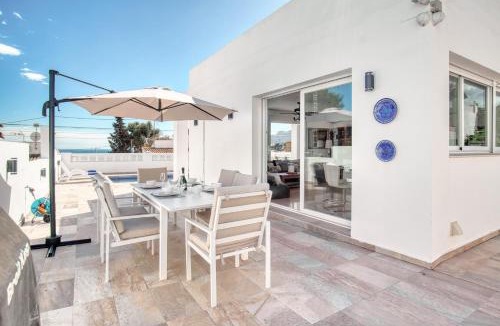 Urbanitzacio la Fustera House | Marina Luah