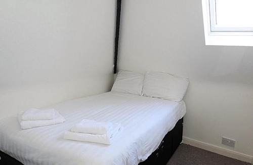 Hull Apartment | Marina Mews 2