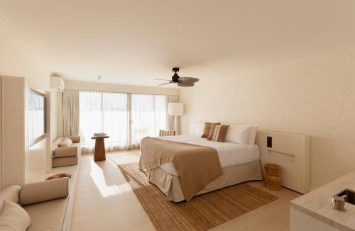 Nelson Bay Hotel | Marina Resort