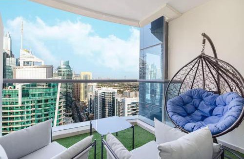 Dubai Marina Apartment | Marina View 1BR - Huge Balcony, Near Mall