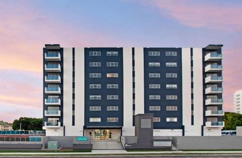 South Townsville Apartment | Marina View Studio Apartment