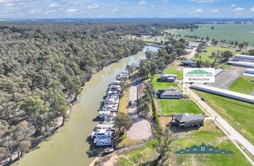 Moama House | Marina Views