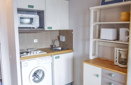 Saint-Cyprien Plage Apartment | Marinas du Ponant by Interhome