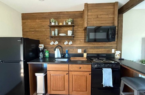 Wilson Apartment | Marina’s Monthly Main Stay #1
