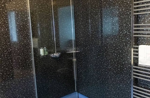 Thurso Hotel | Marine Aparthotel sleeps 2