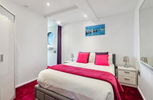 Milford on Sea Hotel | Marine House