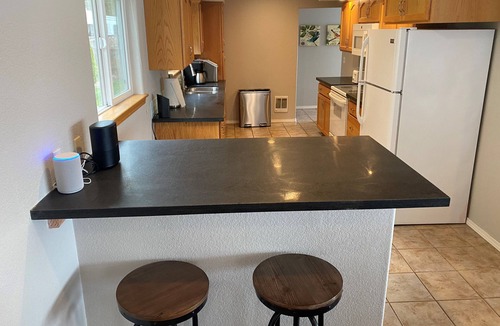 Northeast Tacoma House | Marine View Drive Waterfront