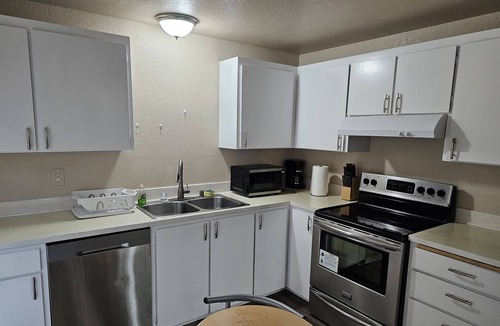 Everett House | Marine View Townhouse