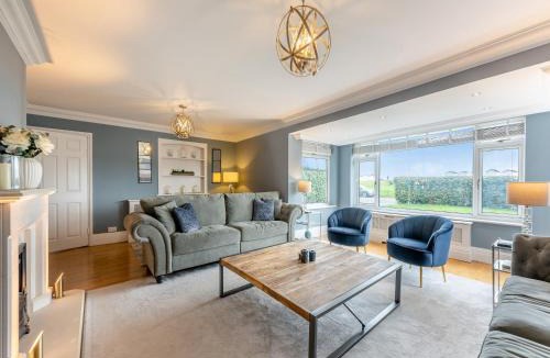 Worthing House | Marine Villa